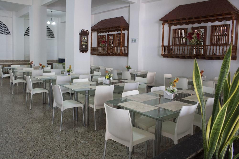Hotel Dorado Plaza Centro Historico Cartagena Εξωτερικό φωτογραφία
